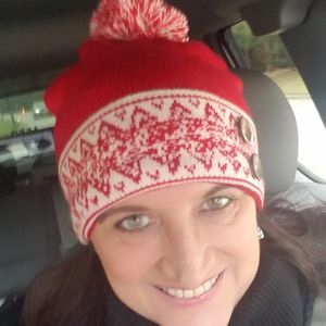 Meet your Posher, Liz